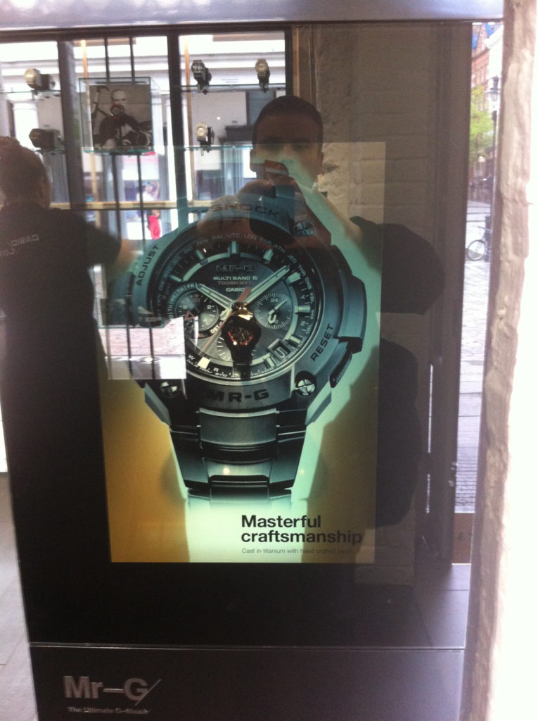 Casio transparent display